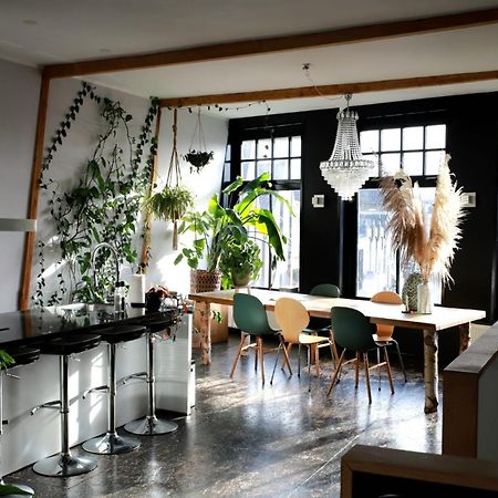 Stadslogement Valentijn Sneek Extérieur photo