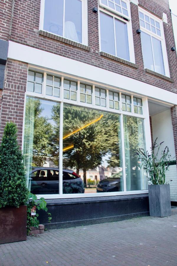 Stadslogement Valentijn Sneek Extérieur photo