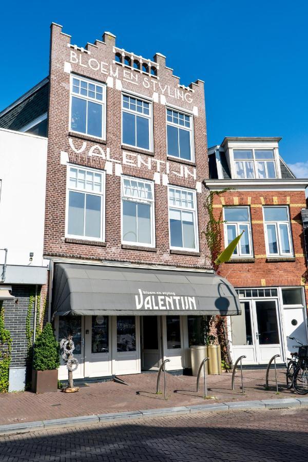 Stadslogement Valentijn Sneek Extérieur photo