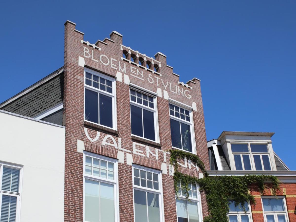 Stadslogement Valentijn Sneek Extérieur photo